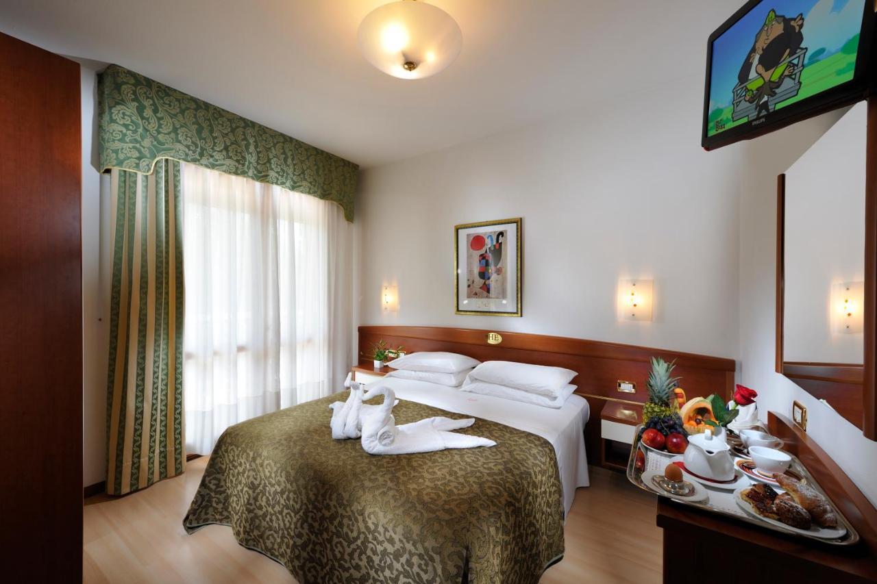 Hotel Eden بيبيوني المظهر الخارجي الصورة